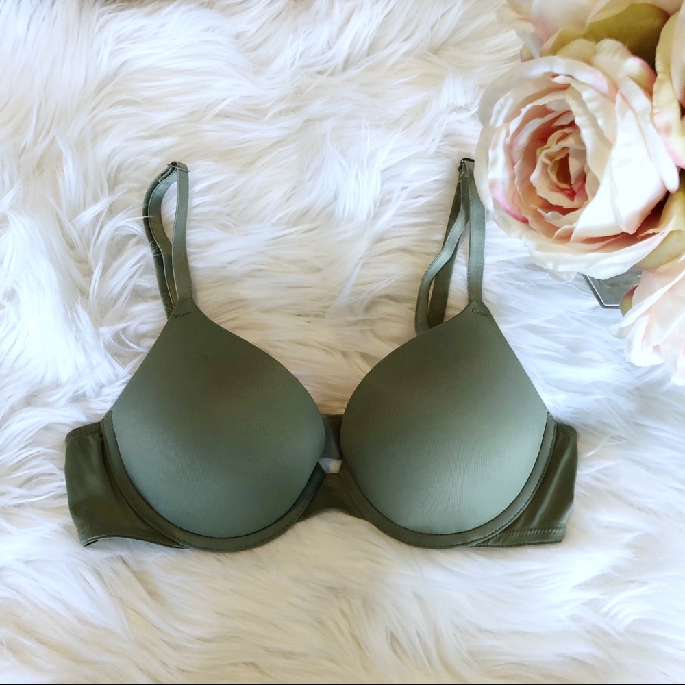 Victoria’s Secret Bra